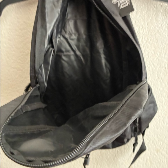 🆕NBA Los Angeles Clippers Kawhi Leonard Baby2Baby Backpack Day Bag Black🆕 - Picture 11 of 12